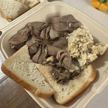 Manning's Restaurant - Hot Roast Beef :( - American Near Me - Minneapolis, Minnesota Manning's Restaurant - Hot Roast Beef :( - American Near Me - Minneapolis, Minnesota