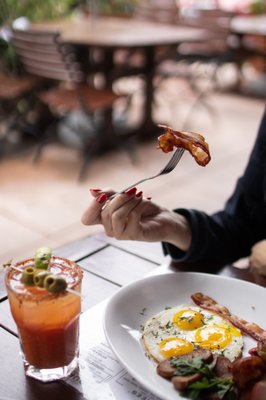 Norman's Tavern by null