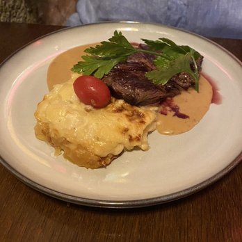 Les Bougresses - Steak - perfectly cooked - French Near Me - Paris, 75