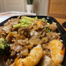 Pad See Ew
