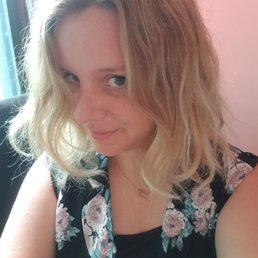 Perfect highlights in all the right places to even out a burnt out ombre and dry hair at the bottom Perfect highlights in all the right places to even out a burnt out ombre and dry hair at the bottom