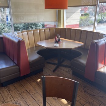 Denny's - American Near Me - Leominster, Massachusetts
