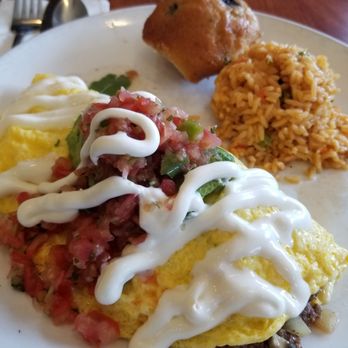 Broken Yolk Cafe - Mom's omelette w ground beef - American Near Me - Temecula, California