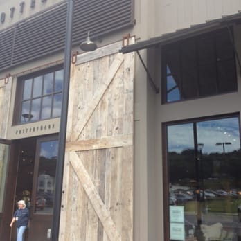 Pottery Barn - Furniture Stores Near Me - Cranston, Rhode Island