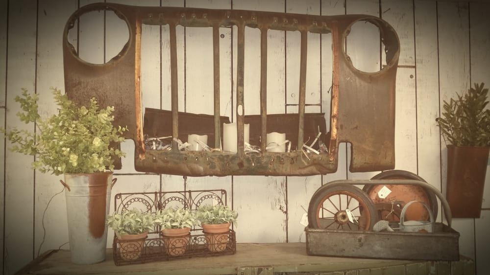 PRIMITIVE ‘N PROPER Updated October 2024 8402 N Second St