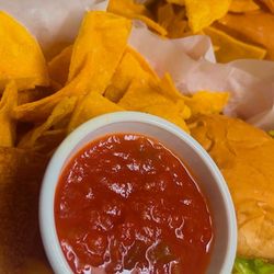 Fresh Tortilla Chips @ Salad with your choice of toppings on a Turkey Cheddar burger ?