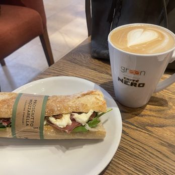 Green Caffè Nero - Prosciutto and mozzarella sandwich, large mocha - Coffee & Tea Near Me - Kraków, Massachusetts