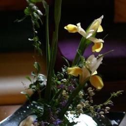 Baan Thai - i fiori freschi non mancano mai nel nostro centro massaggi - Massaggi Near Me - Roma, RM