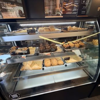 Lucky Goat Coffee Co - Desert case - Coffee Roasteries Near Me - Sumterville, Florida