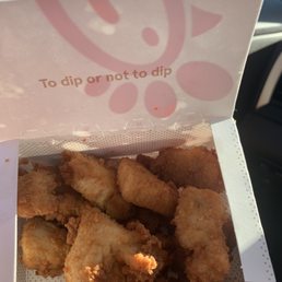 Chicken nuggets 8 ct Chicken nuggets 8 ct