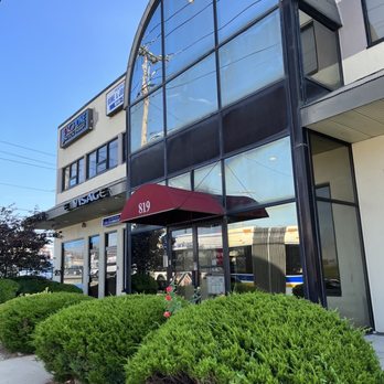 Hudson Valley Bone & Joint Surgeons - Outside of building - Orthopedists Near Me - Hawthorne, New York Hudson Valley Bone & Joint Surgeons - Outside of building - Orthopedists Near Me - Hawthorne, New York