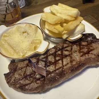 La Oficina - Steakhouses Near Me - Chesapeake, Virginia
