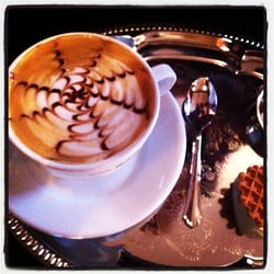 Mimi's evba - Cappuccino Mimi's.