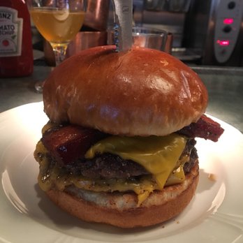 Au Cheval - The Single Cheeseburger, with thick-cut peppered bacon - Bars Near Me - Chicago, Illinois