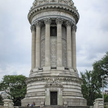 Riverside Park Conservancy - Parks Near Me - New York, New York