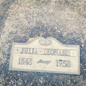 Lutheran Cemetery - Funeral Services & Cemeteries Near Me - Baton Rouge, Louisiana