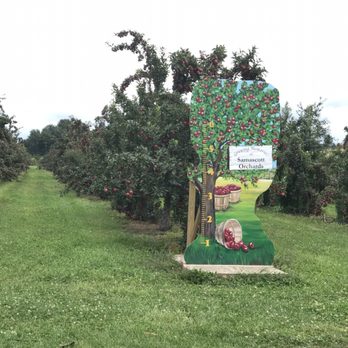 Samascott Orchards - Fruits & Veggies Near Me - Kinderhook, New York