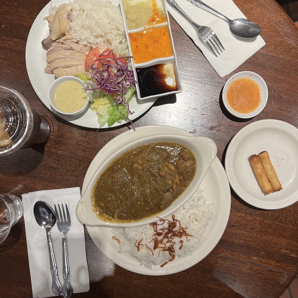 Savoy Kitchen - Hainan chicken and Curry Beef Stew - Asian Fusion Near Me - Alhambra, California Savoy Kitchen - Hainan chicken and Curry Beef Stew - Asian Fusion Near Me - Alhambra, California