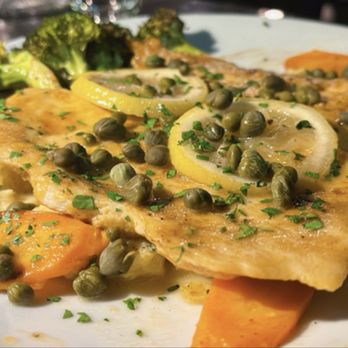 Iveta - Downtown - Chicken piccata with garden veggies & sub polenta under - Italian Near Me - Santa Cruz, California Iveta - Downtown - Chicken piccata with garden veggies & sub polenta under - Italian Near Me - Santa Cruz, California