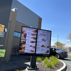 McDonald's - ....