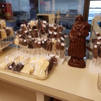 Donaldson's Finer Chocolates - more molded chocolates - Chocolatiers & Shops Near Me - Lebanon, Indiana Donaldson's Finer Chocolates - more molded chocolates - Chocolatiers & Shops Near Me - Lebanon, Indiana