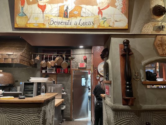 Luca's Ristorante by null