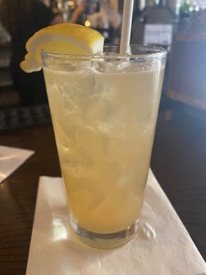 Horn's Hook Tavern by null