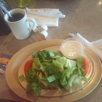 Hodak's - Cold and crispy lettuce as their side salad, anemic tomatoes and ranch dressing. I was actually pretty good. - Southern Near Me - Saint Louis, Missouri Hodak's - Cold and crispy lettuce as their side salad, anemic tomatoes and ranch dressing. I was actually pretty good. - Southern Near Me - Saint Louis, Missouri