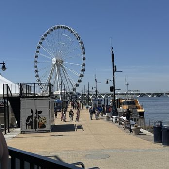 Redstone American Grill - Ferris wheel at National harbor - Steakhouses Near Me - National Harbor, Maryland Redstone American Grill - Ferris wheel at National harbor - Steakhouses Near Me - National Harbor, Maryland