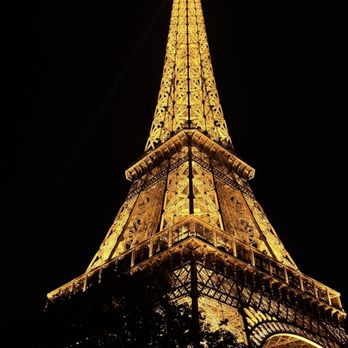 Eiffel Tower Terrace - Glow baby glow! - Vacation Rentals Near Me - Paris, 75