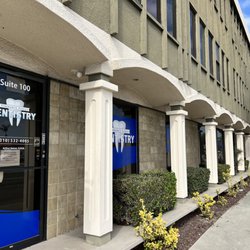 Torrance Family Dental - Exterior Front Door Entrance