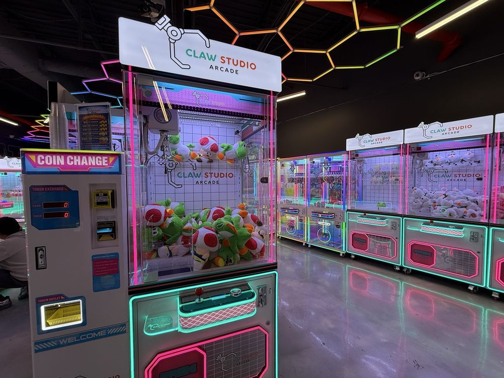 Claw Studio Arcade