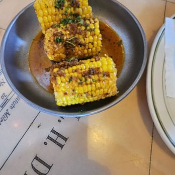 Willie's Boil House - Corn on the cob - Bars Near Me - New Orleans, Louisiana Willie's Boil House - Corn on the cob - Bars Near Me - New Orleans, Louisiana