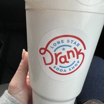Sodamigo - 32oz sugar free H Town with "cream" - Juice Bars & Smoothies Near Me - San Antonio, Texas