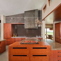 541 Cabinets