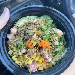 Uncle Sharkii Poke Bar - Customized poke bowl