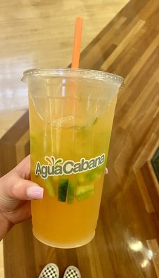 Agua Cabana by null