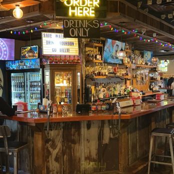 Smokin Petes - Bar - Barbeque Near Me - Geneva, New York Smokin Petes - Bar - Barbeque Near Me - Geneva, New York