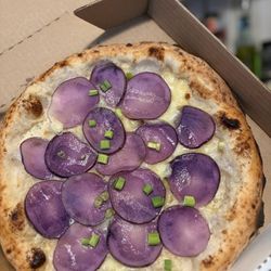 Raclette pizza