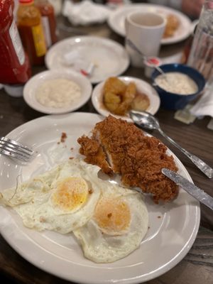 Cracker Barrel Old Country Store by null