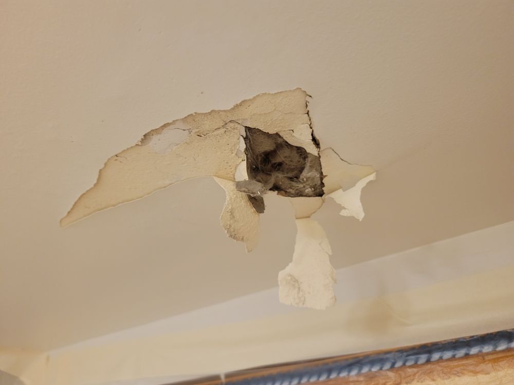 Slide of R4 Home Improvement