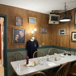 Carver Cafe - Seating