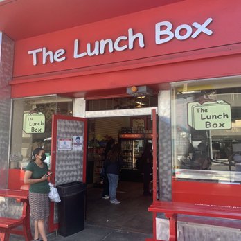 The Lunch Box - Outside during lunch(COViD 2021) around 1pm - Sandwiches Near Me - Oakland, California