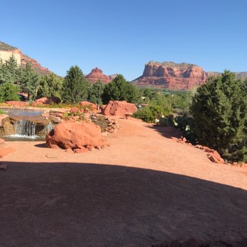 Juniper Bar & Grille - Outside seating - Bars Near Me - Sedona, Arizona Juniper Bar & Grille - Outside seating - Bars Near Me - Sedona, Arizona