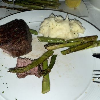 Eddie V's Prime Seafood - my filet ,Grilled Asparagusand Creamy Mashed Potatoes - Seafood Near Me - Orlando, Florida Eddie V's Prime Seafood - my filet ,Grilled Asparagusand Creamy Mashed Potatoes - Seafood Near Me - Orlando, Florida