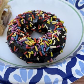 Bonrue Bakery - Basic donut. - Bakeries Near Me - Springdale , Utah