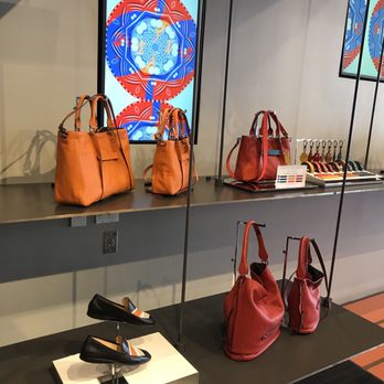 longchamp near me