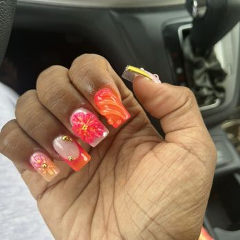 Katies Nails - Nails - Nail Salons Near Me - Jessup, Maryland