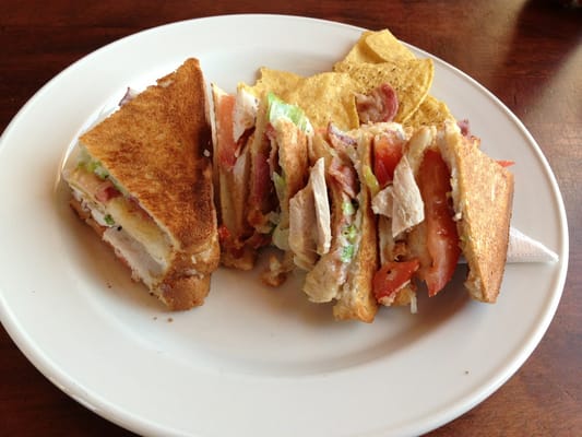Sammy's Restaurant and Beach Bar by null