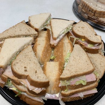 Colonial House Of Sandwiches 10 Reviews Salad 1125 Broadway La Porte Tx Restaurant Reviews Phone Number